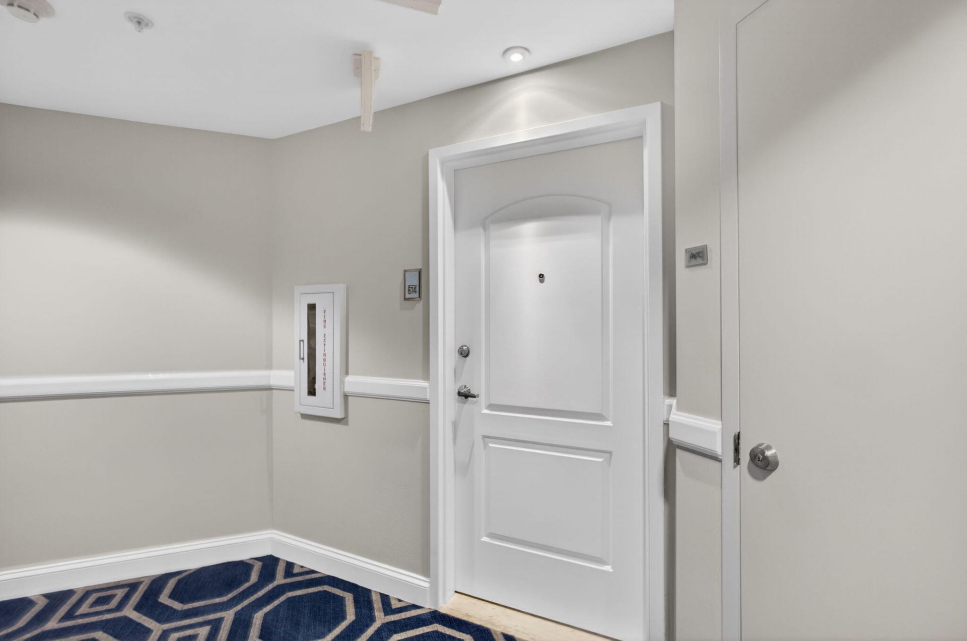 801 S Olive Avenue, Unit 614, West Palm Beach, FL 33401 Photo