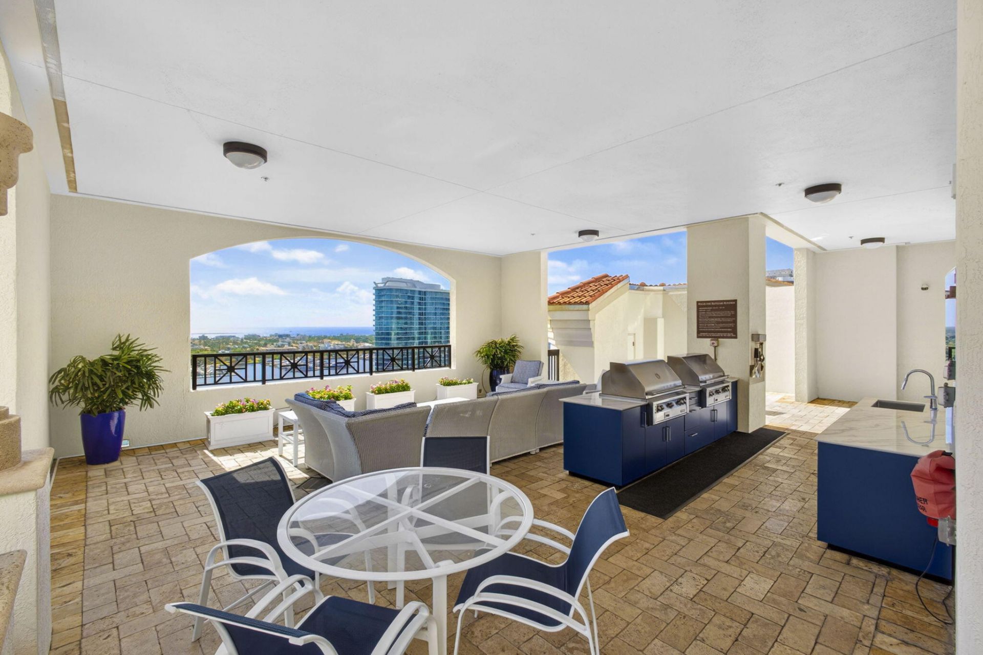 801 S Olive Avenue, Unit 614, West Palm Beach, FL 33401 Photo
