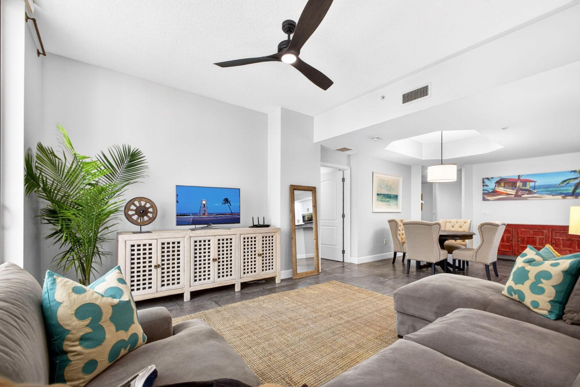 801 S Olive Avenue, Unit 614, West Palm Beach, FL 33401 Photo
