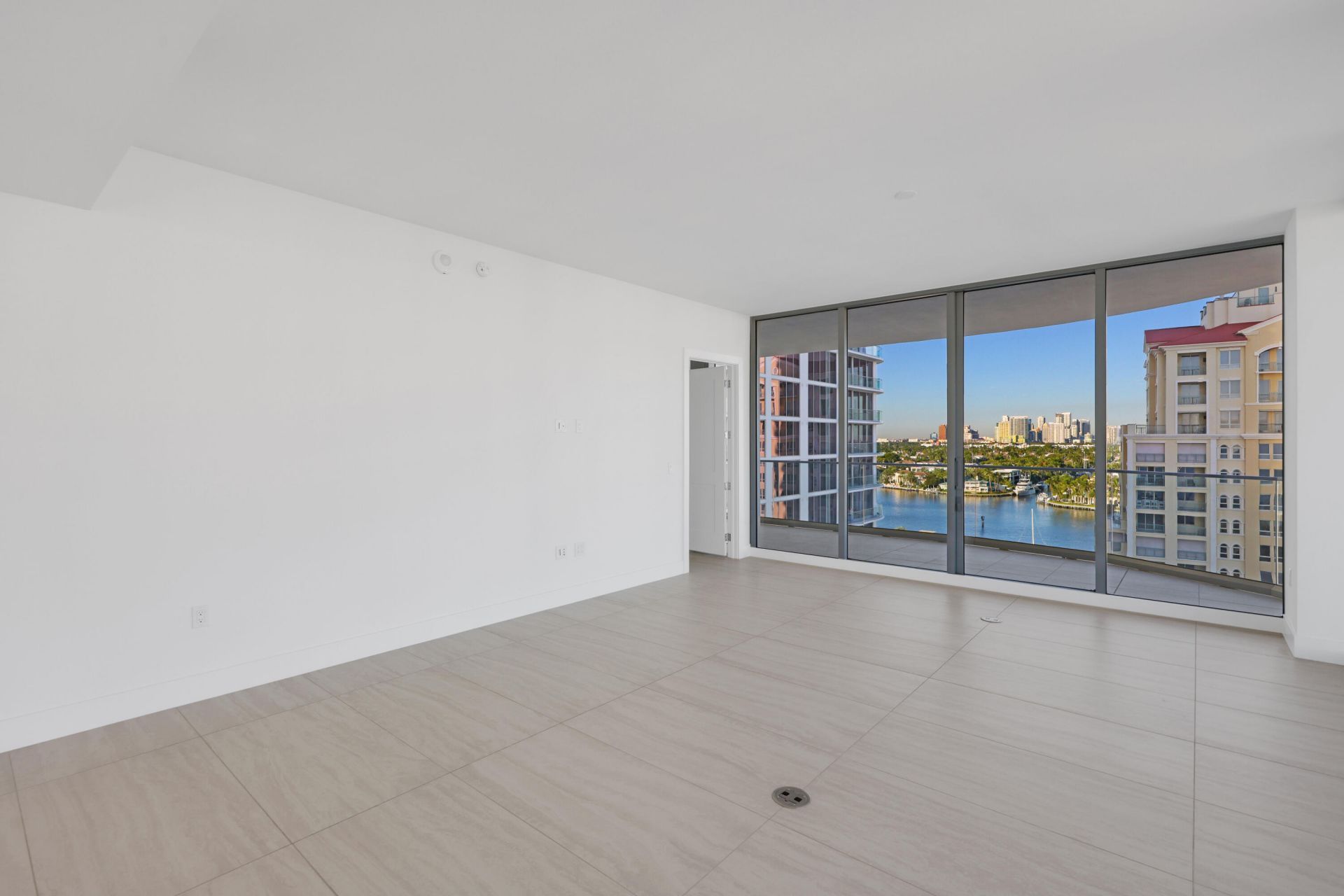 151 N Seabreeze Boulevard, Unit 903, Fort Lauderdale, FL 33304 Photo