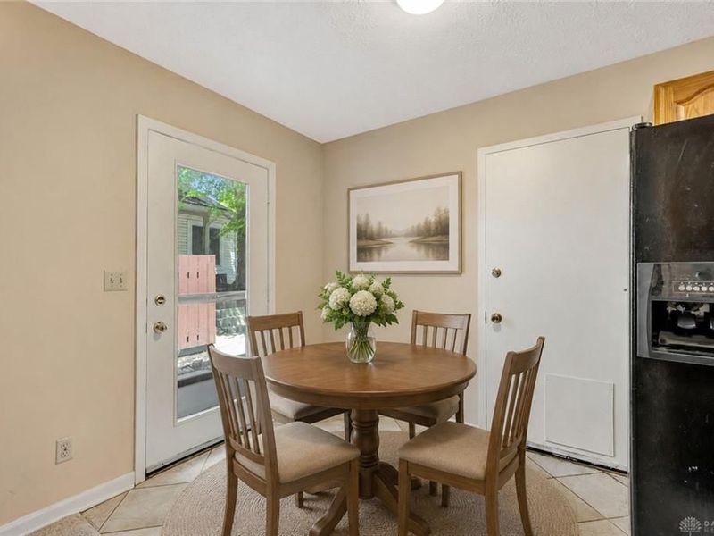 1028 E Crescentville Road, West Chester, OH 45246 Photo 20