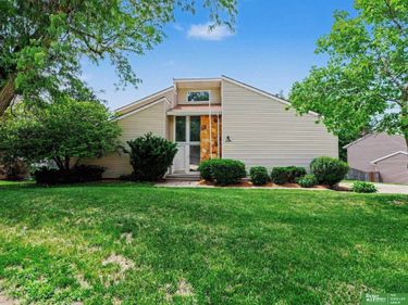 722 S 153rd Circle, Omaha, NE 68154