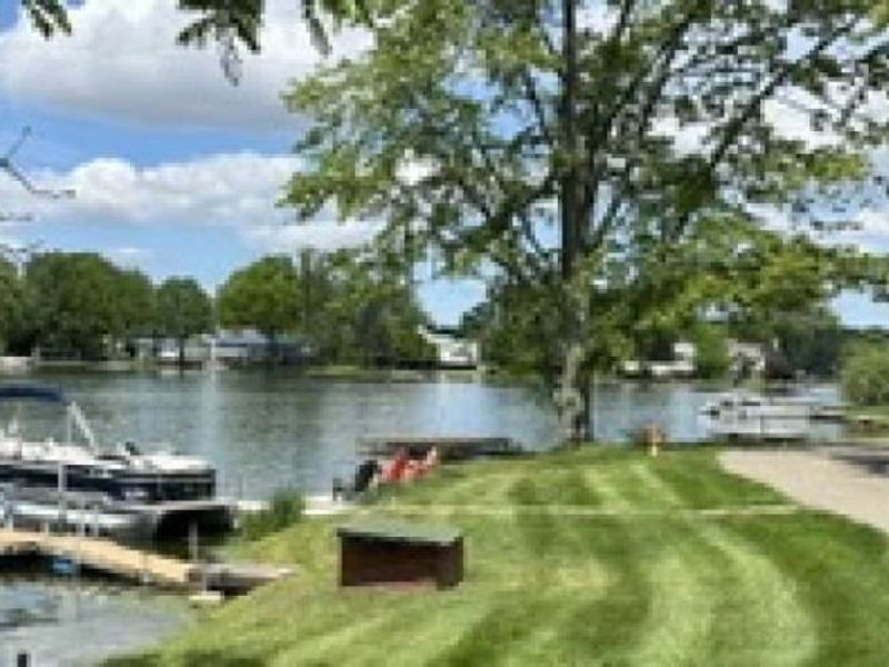 5969 W Shore Drive NW, Canton, OH 44718 Photo 19