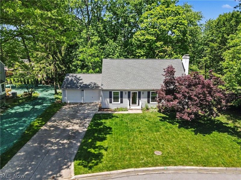 2920 Carters Grove Road, Cuyahoga Falls, OH 44223 Photo 2