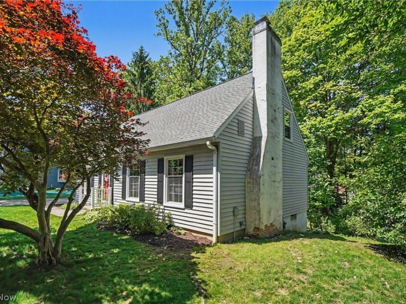 2920 Carters Grove Road, Cuyahoga Falls, OH 44223 Photo 7