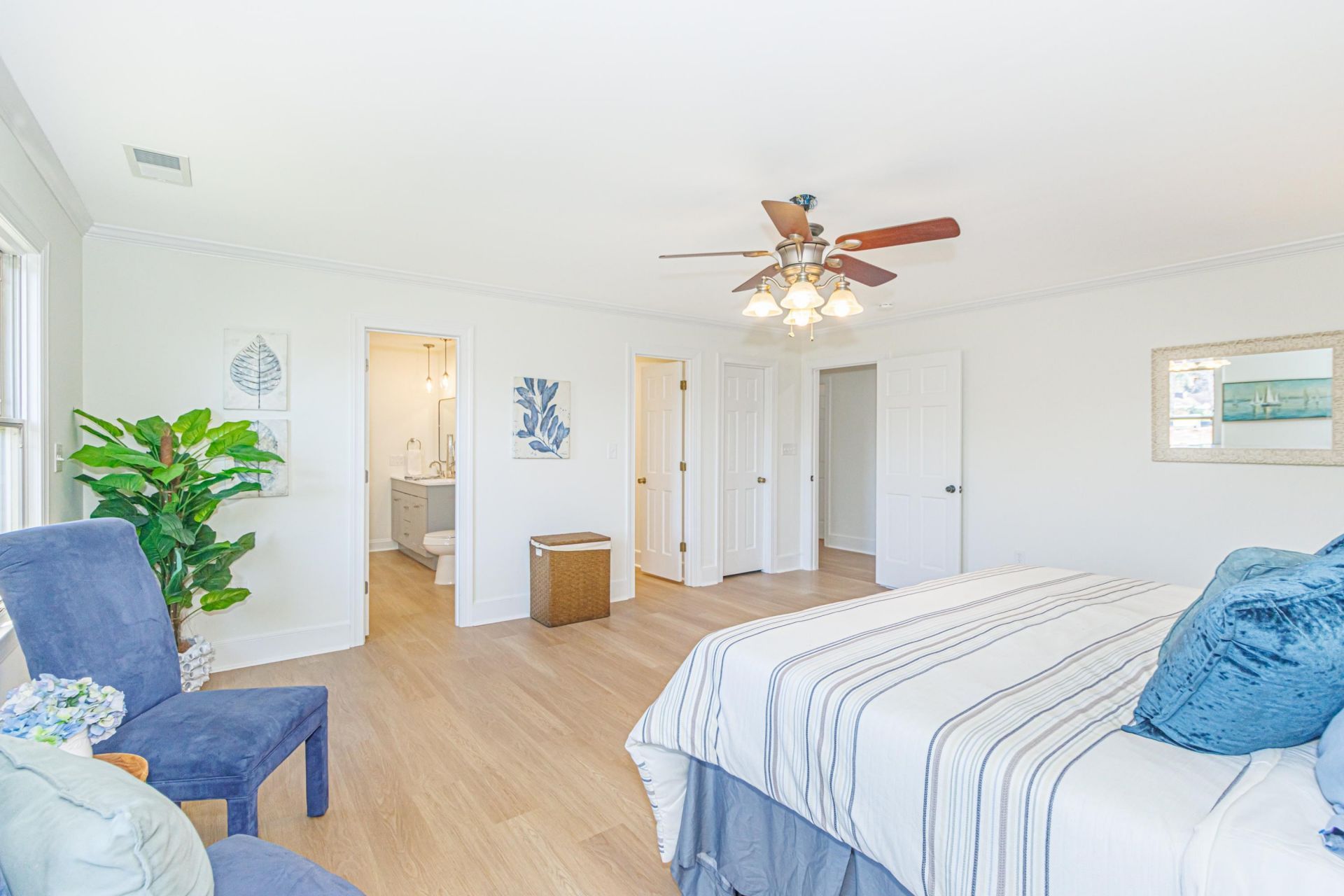 1430 Bay Tree Ln.  Photo 17