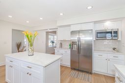 1430 Bay Tree Ln.  photo 4
