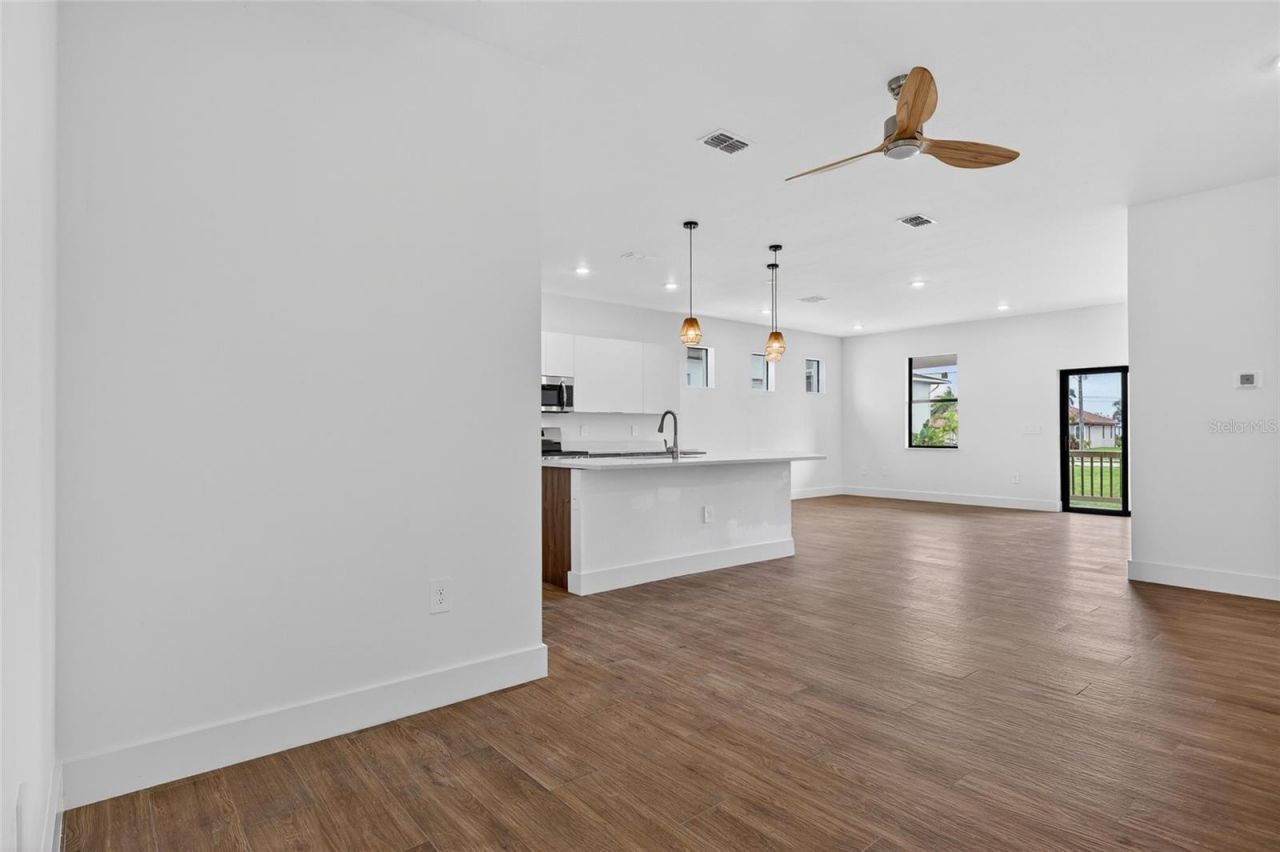 1018 S Marlin Drive, Punta Gorda, FL 33950 Photo