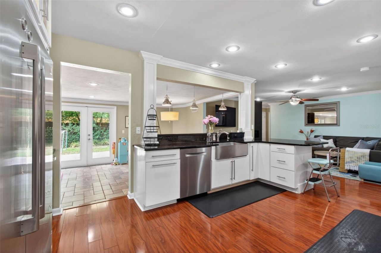 4108 NW 33rd Place, Gainesville, FL 32606 Photo