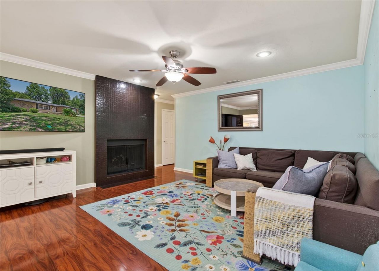 4108 NW 33rd Place, Gainesville, FL 32606 Photo