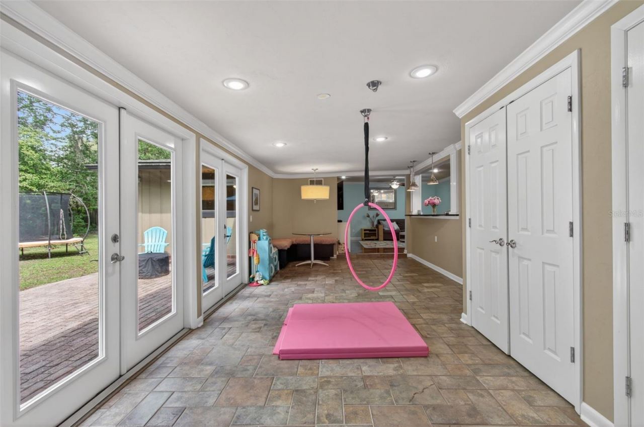 4108 NW 33rd Place, Gainesville, FL 32606 Photo