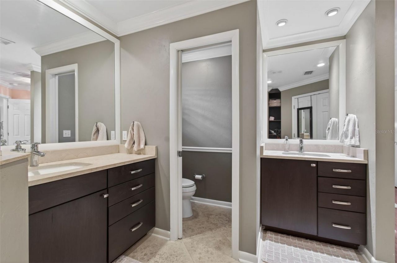 4108 NW 33rd Place, Gainesville, FL 32606 Photo