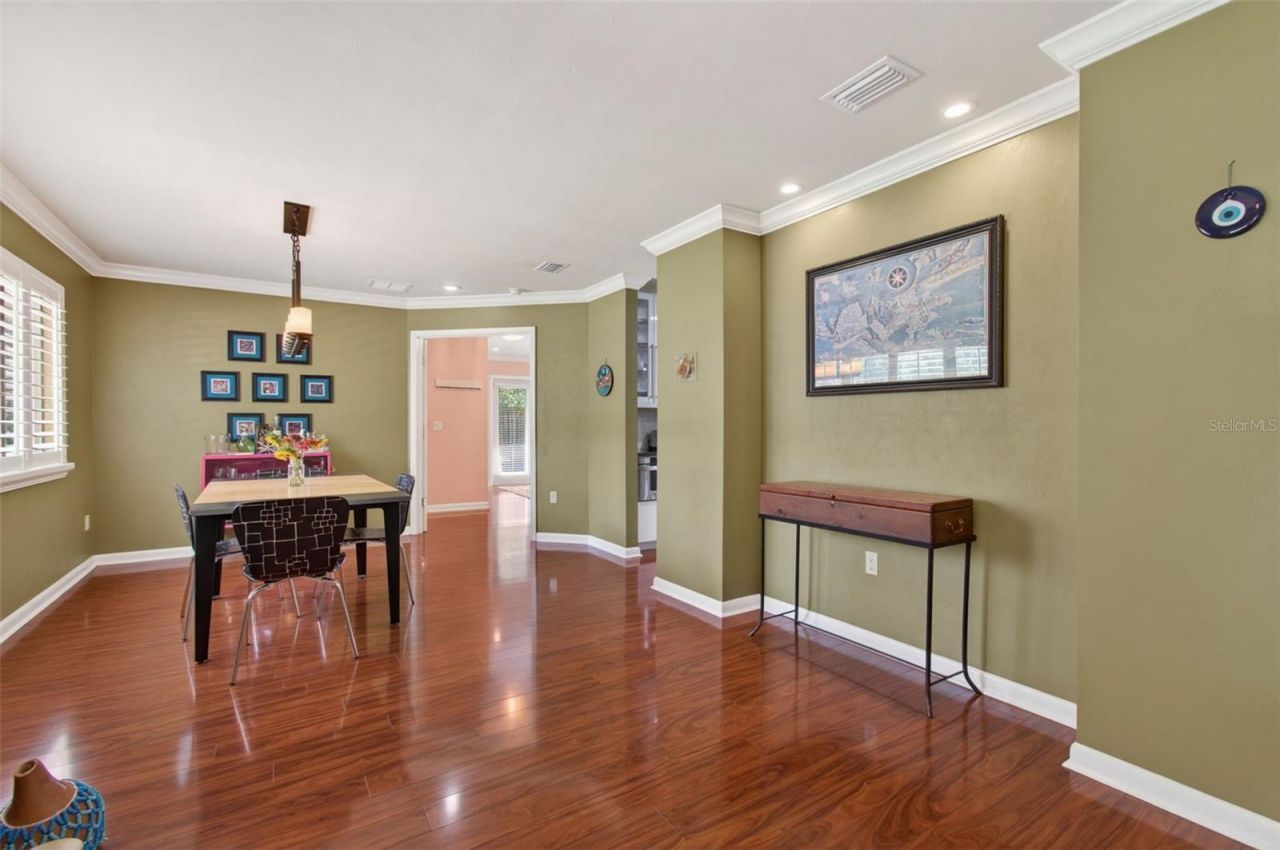 4108 NW 33rd Place, Gainesville, FL 32606 Photo