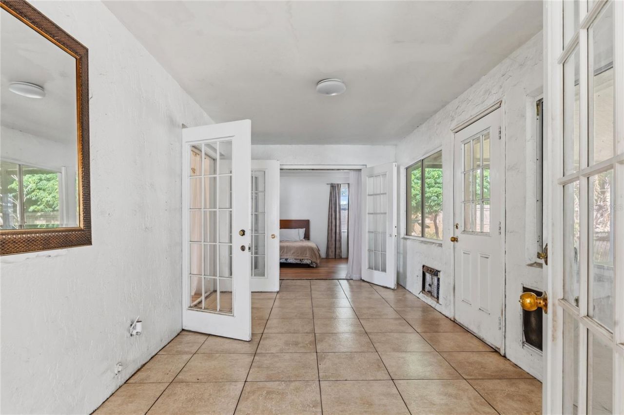 352 Vail Drive , Winter Haven, FL 33884 Photo