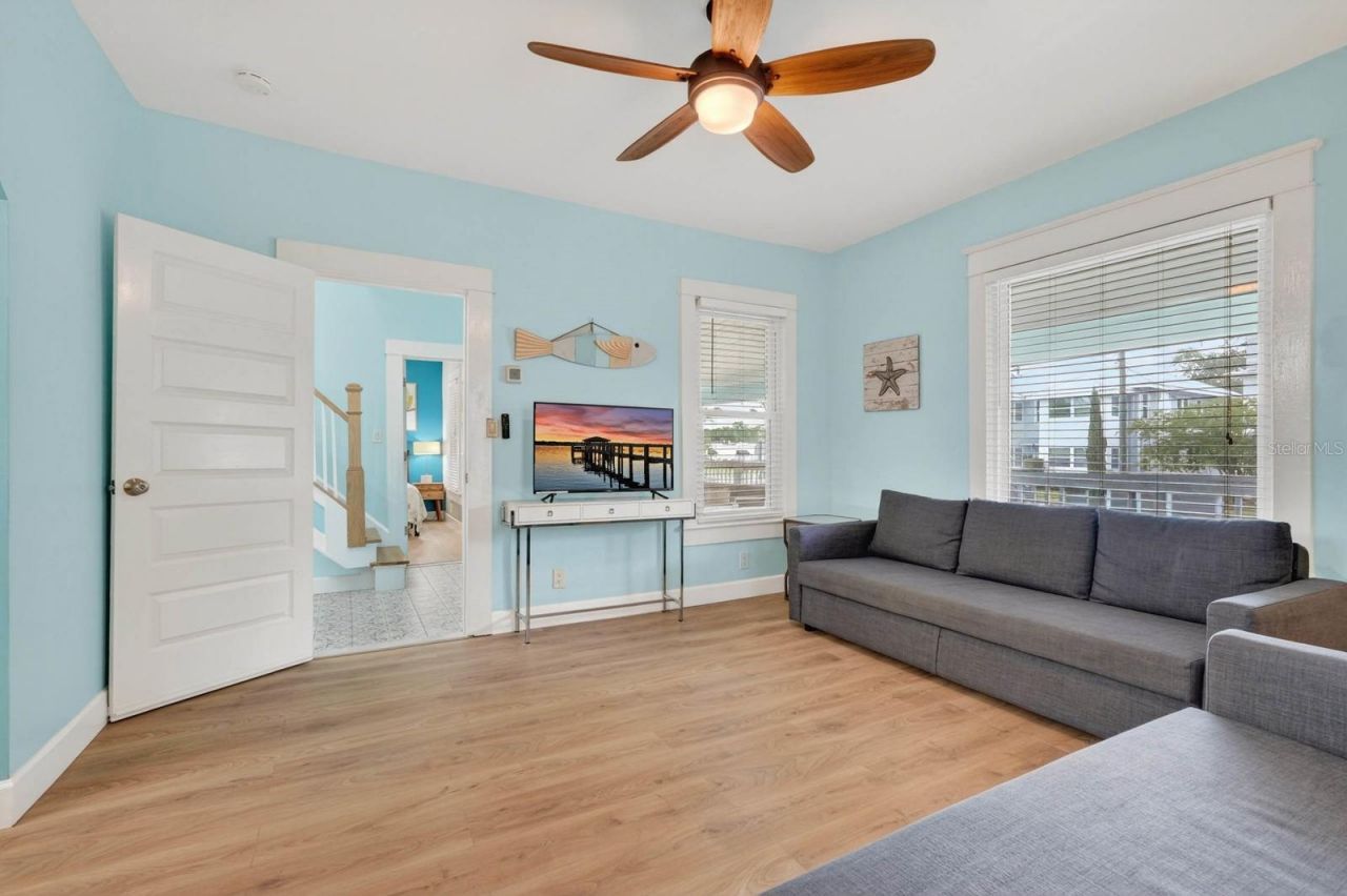 204 Palmetto Street, New Smyrna Beach, FL 32168 Photo