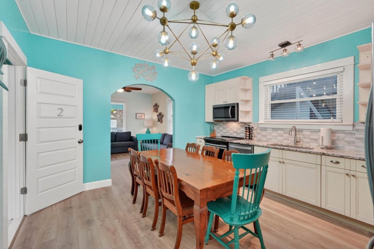 204 Palmetto Street, New Smyrna Beach, FL 32168 Photo