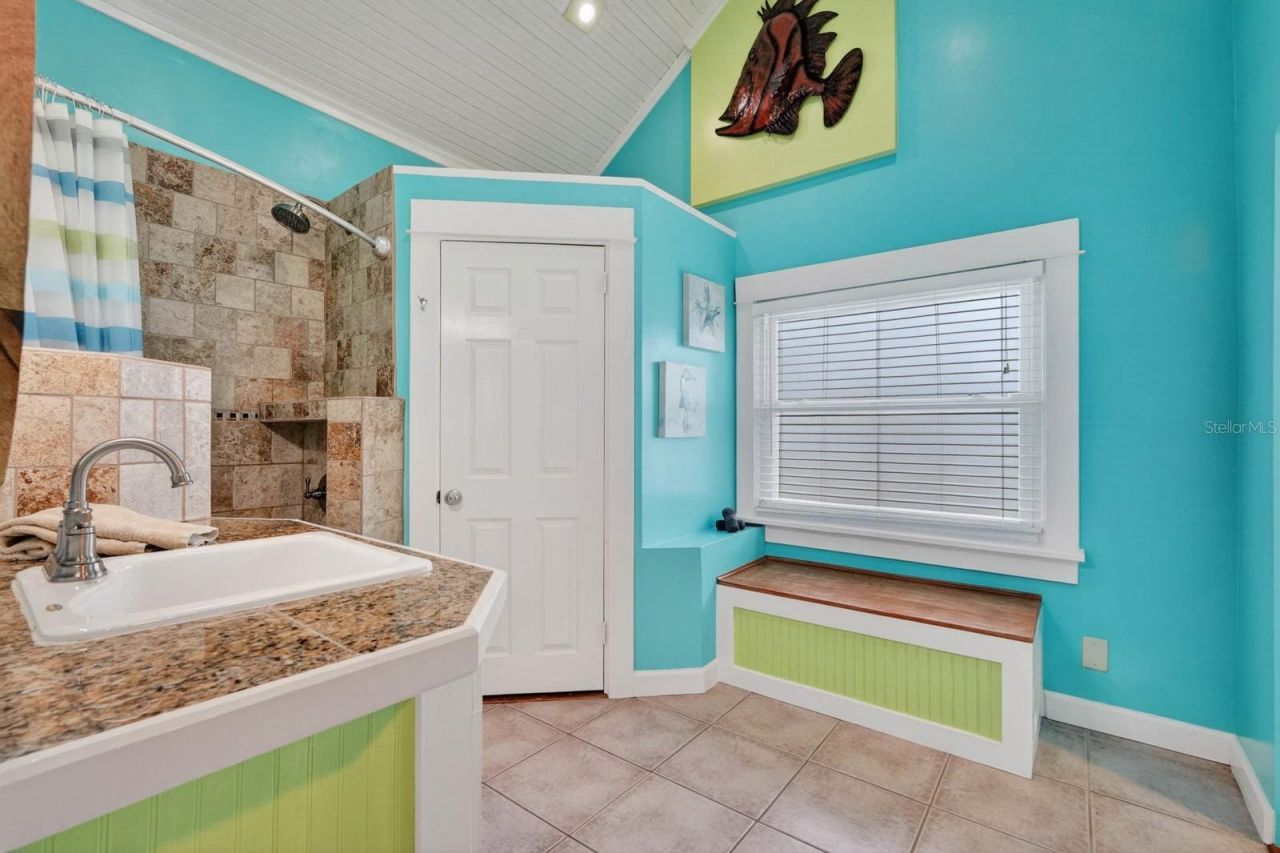 204 Palmetto Street, New Smyrna Beach, FL 32168 Photo