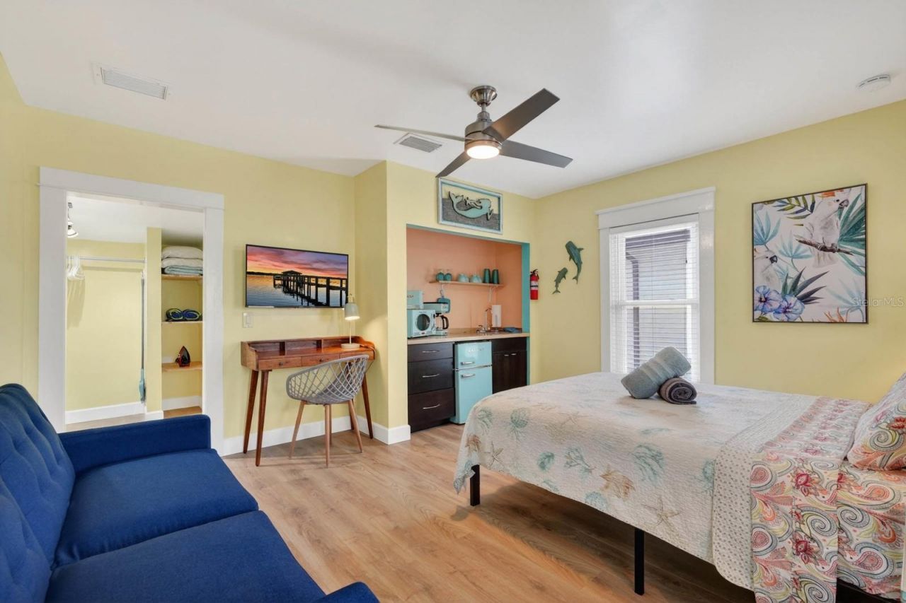 204 Palmetto Street, New Smyrna Beach, FL 32168 Photo