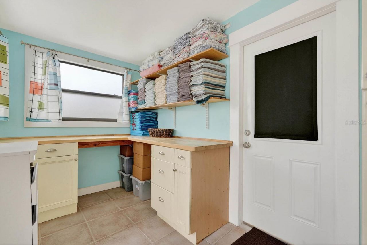 204 Palmetto Street, New Smyrna Beach, FL 32168 Photo