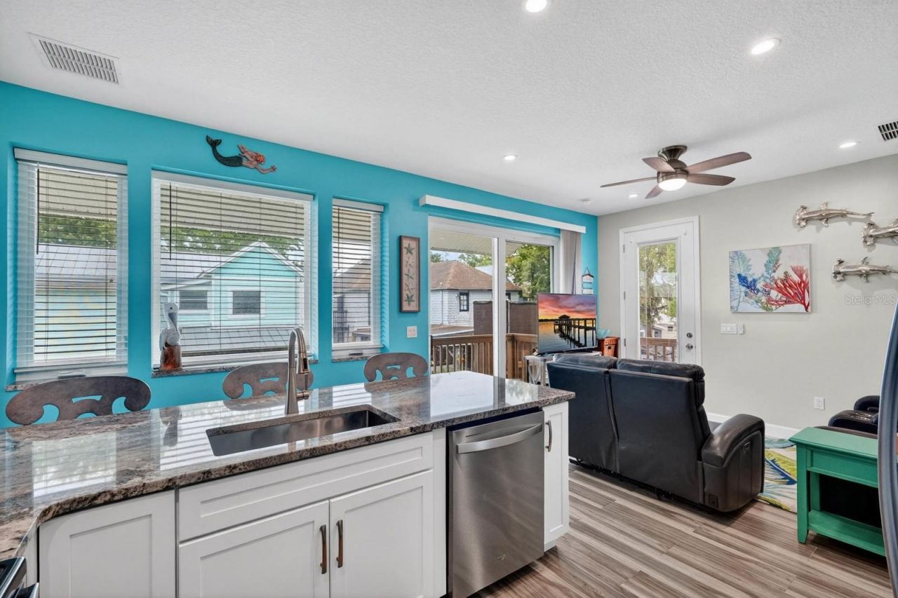 204 Palmetto Street, New Smyrna Beach, FL 32168 Photo