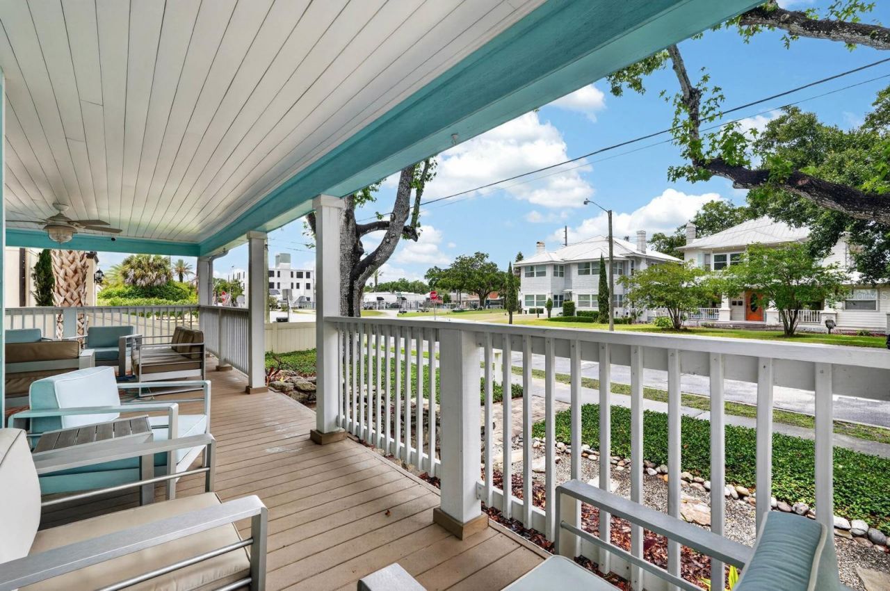204 Palmetto Street, New Smyrna Beach, FL 32168 Photo