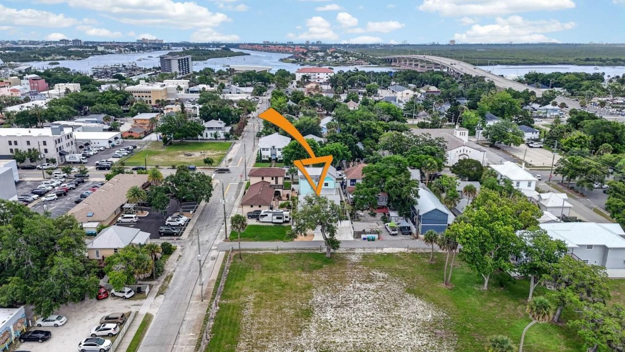 204 Palmetto Street, New Smyrna Beach, FL 32168 Photo