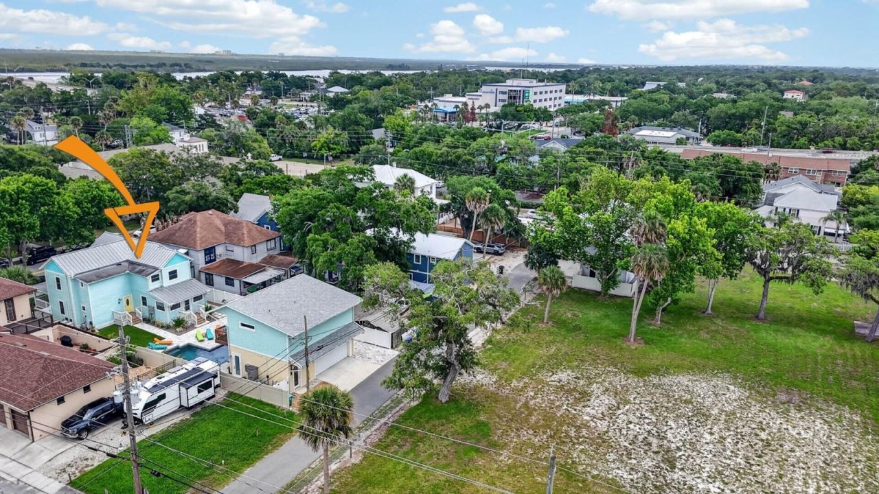 204 Palmetto Street, New Smyrna Beach, FL 32168 Photo