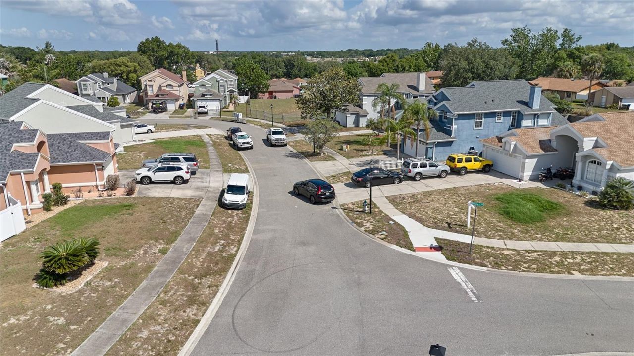 7305 Victoria Circle , Unit 202, Orlando, FL 32835 Photo