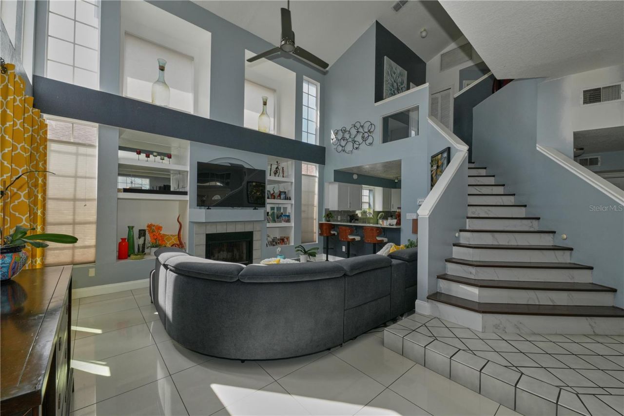 7305 Victoria Circle , Unit 202, Orlando, FL 32835 Photo