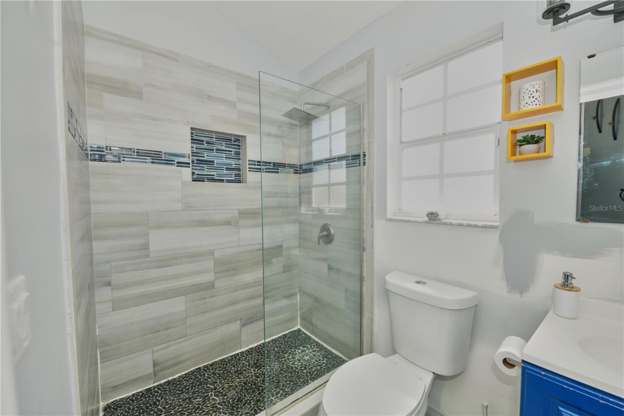 7305 Victoria Circle , Unit 202, Orlando, FL 32835 Photo