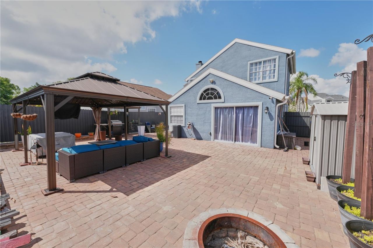 7305 Victoria Circle , Unit 202, Orlando, FL 32835 Photo