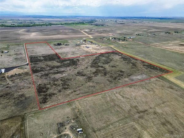 638 S Manila Road , Bennett, CO 80102