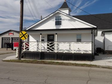 240 E Court Street, Lawrenceburg, KY 40342