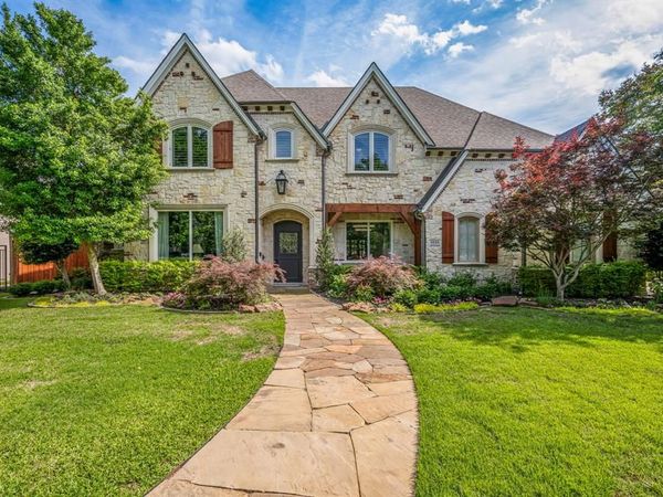 6130 Lavendale Avenue, Dallas, TX 75230
