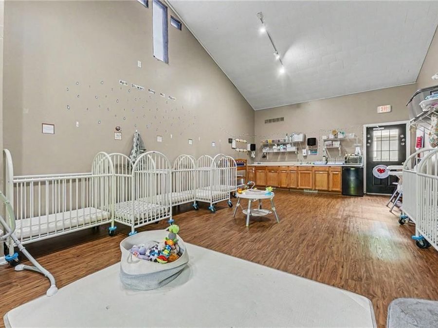 Property Image 12