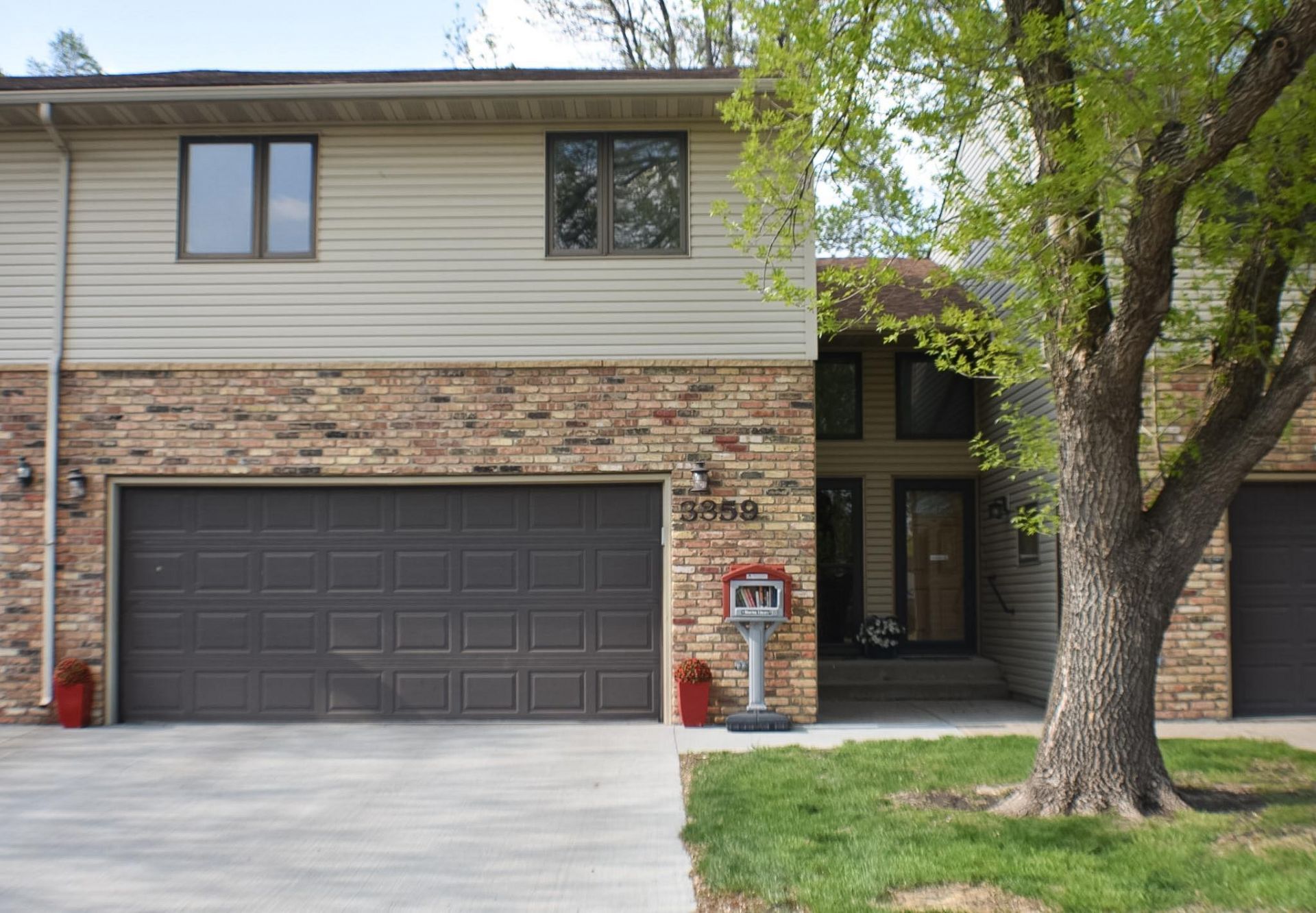 3359 16th Avenue S, Fargo, ND 58103