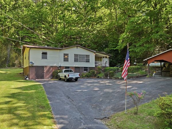 96 Bray Lane, Clayton, GA 30525