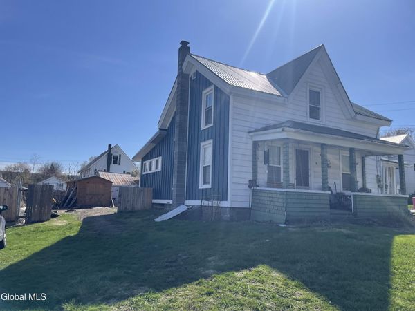 12 Waldo Place, Port Henry, NY 12974