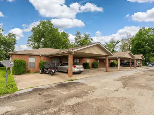 1201 N Mclaren Street , Marion, IL 62959