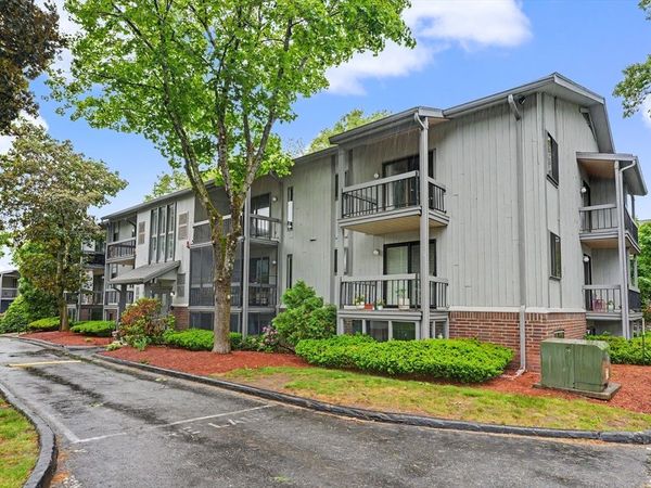 1461 Pawtucket Blvd, Unit D12, Lowell, MA 01854