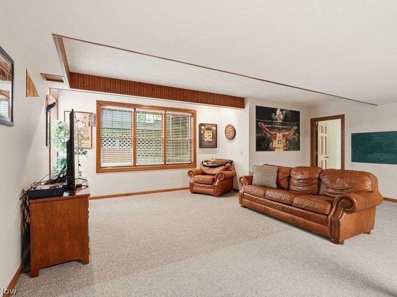 11245 Wellington Drive, Chardon, OH 44024 Photo 33
