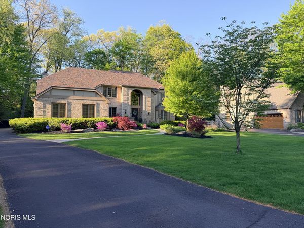 4828 High Oaks Boulevard , Toledo, OH 43623