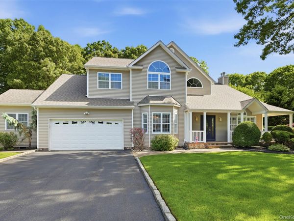 10 Cayla Lane , Port Jefferson, NY 11776
