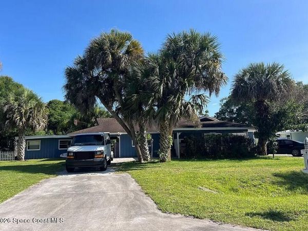 8206 Lakeland Boulevard , Fort Pierce, FL 34951