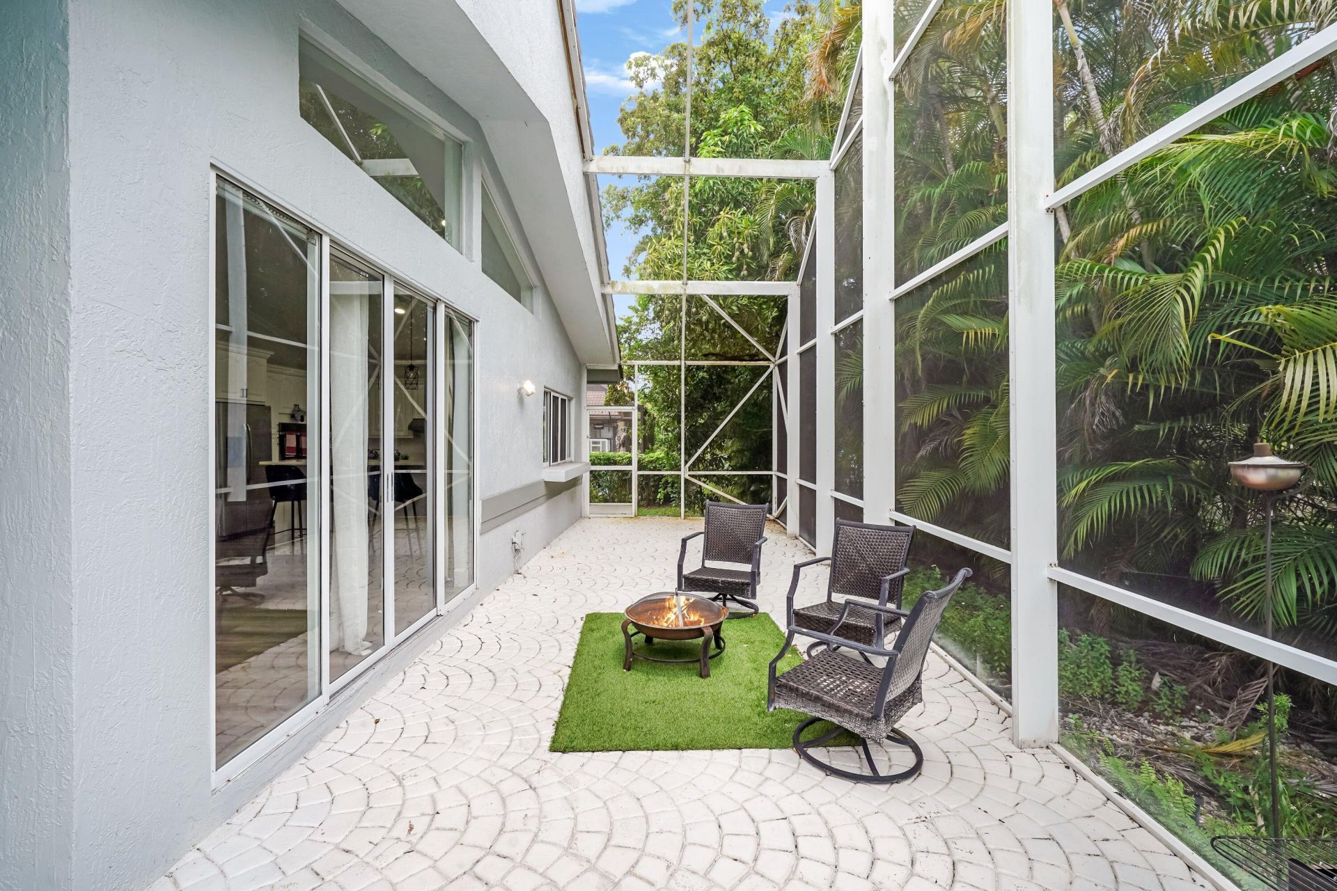 12499 Classic Drive, Coral Springs, FL 33071 Photo