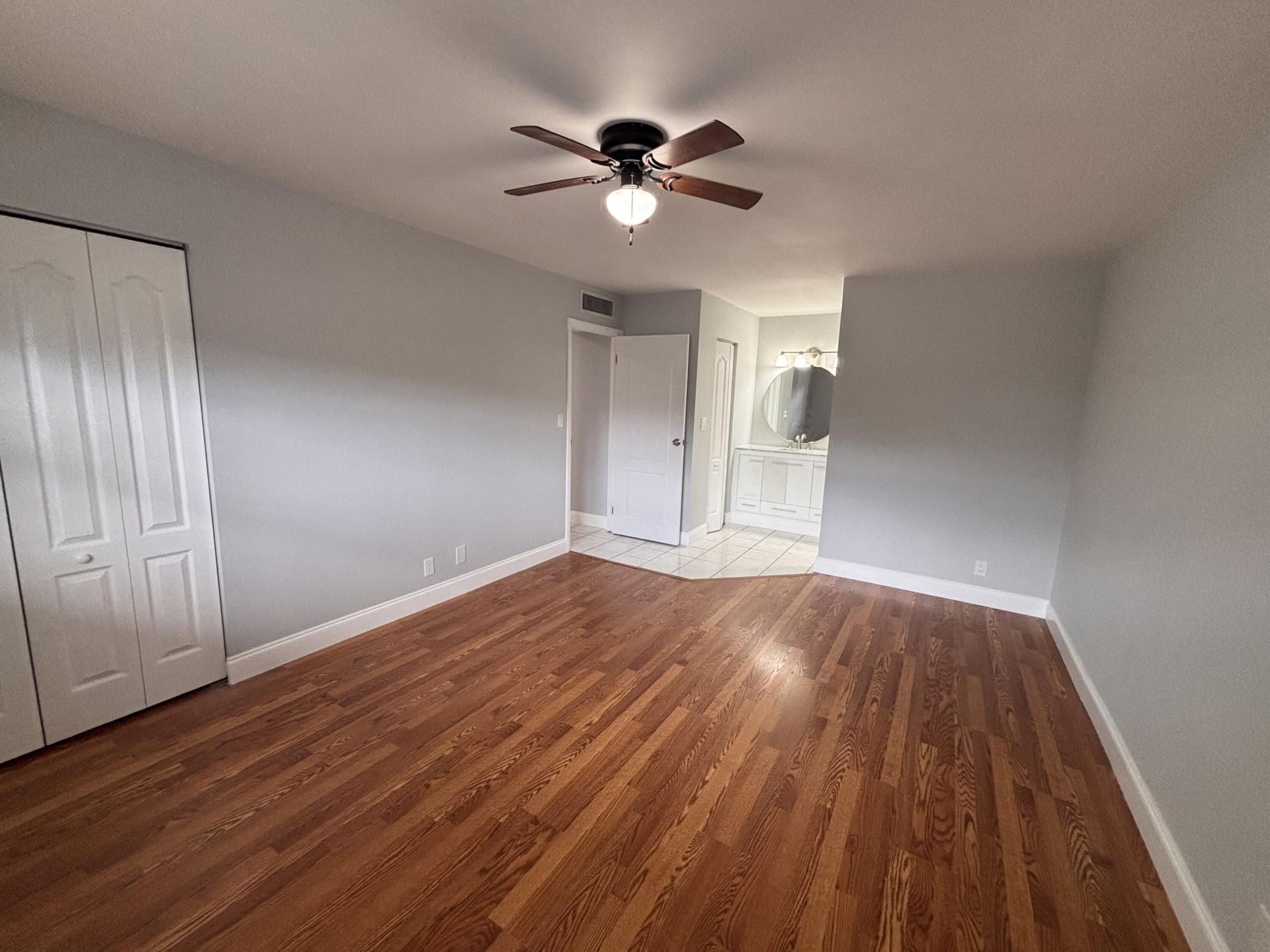 6100 S Falls Circle Drive, Unit 204, Lauderhill, FL 33319 Photo
