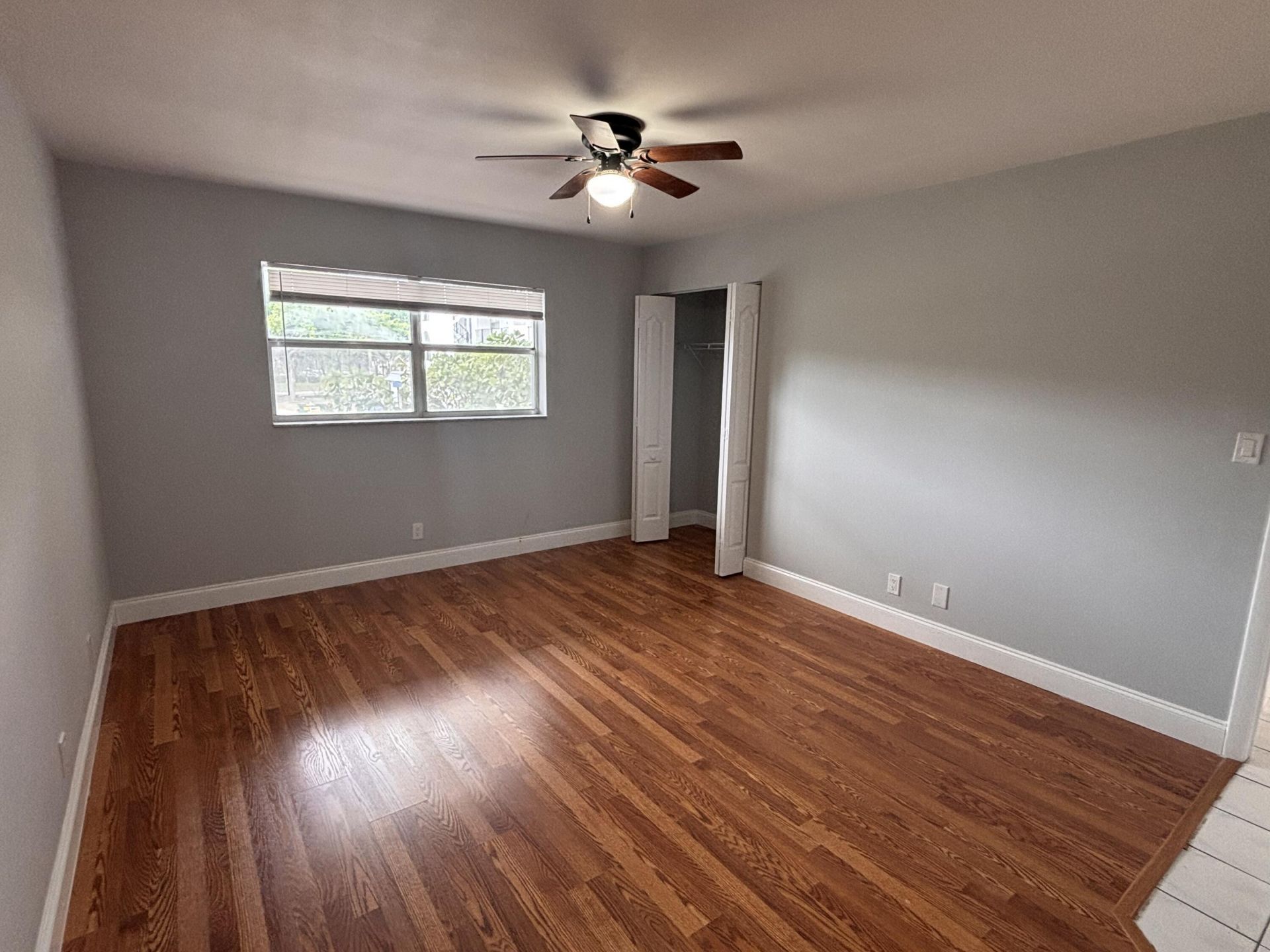 6100 S Falls Circle Drive, Unit 204, Lauderhill, FL 33319 Photo