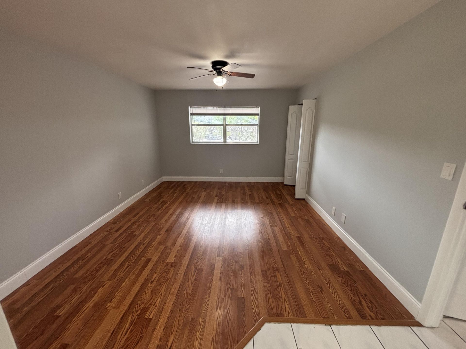 6100 S Falls Circle Drive, Unit 204, Lauderhill, FL 33319 Photo