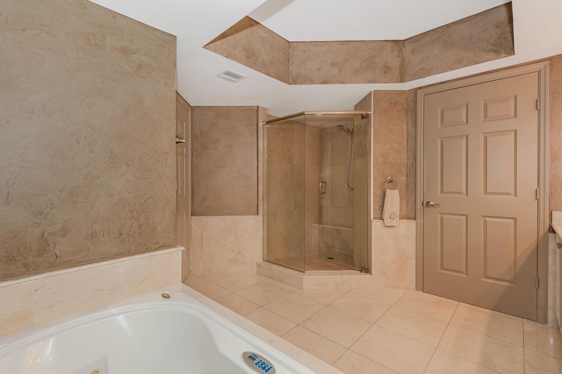 411 N New River Dr Drive E, Unit 1703, Fort Lauderdale, FL 33301 Photo