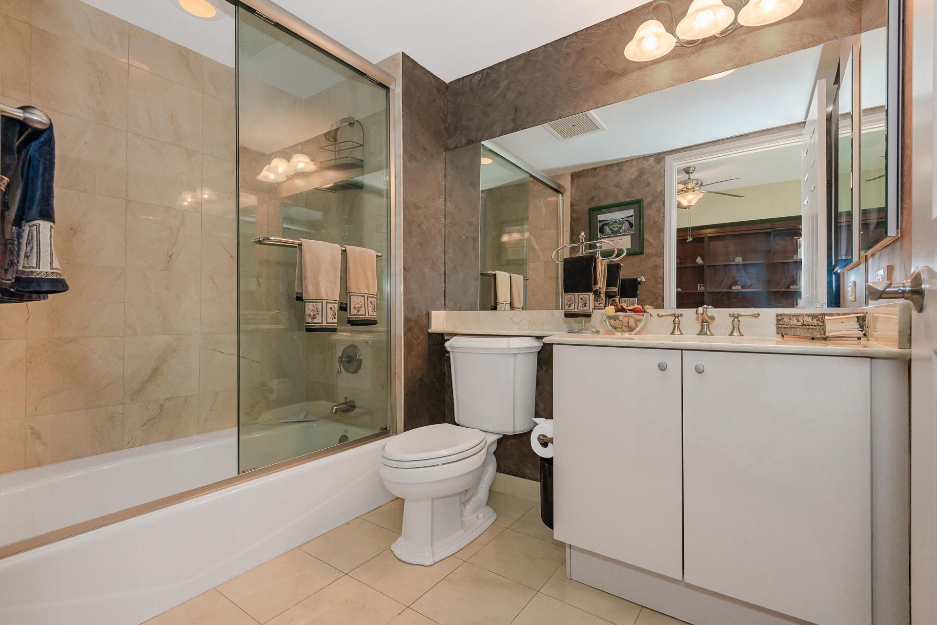 411 N New River Dr Drive E, Unit 1703, Fort Lauderdale, FL 33301 Photo